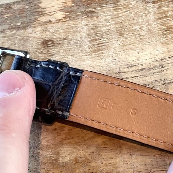 Hermès Graphite Alligator Étrivière Double Tour PHW Bracelet - Picture 5 of 11